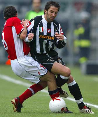 低开高走！王楚钦／梁靖崑2-1逆转杜达／邱党！助国乒8-4战胜德国！